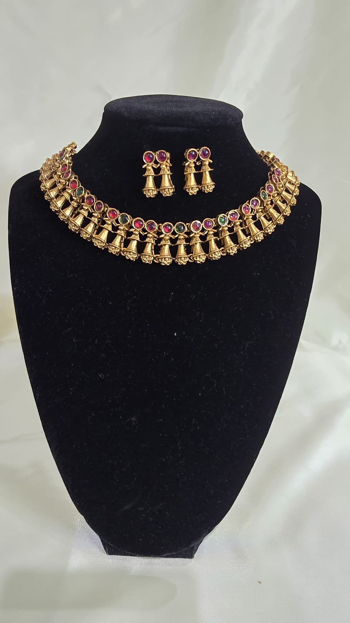 Temple Bell Choker
